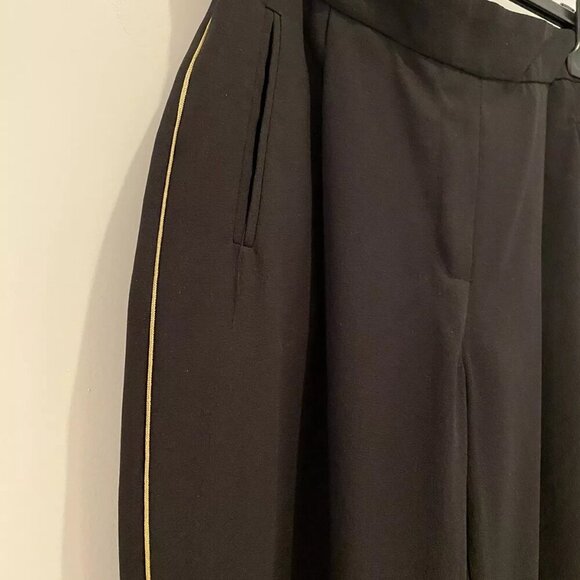 ZARA Textured Crepe Pants with Gold Side Stripe Black – S - Picture 2 of 13